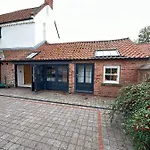 The Stables At The Grange Guest house 3*